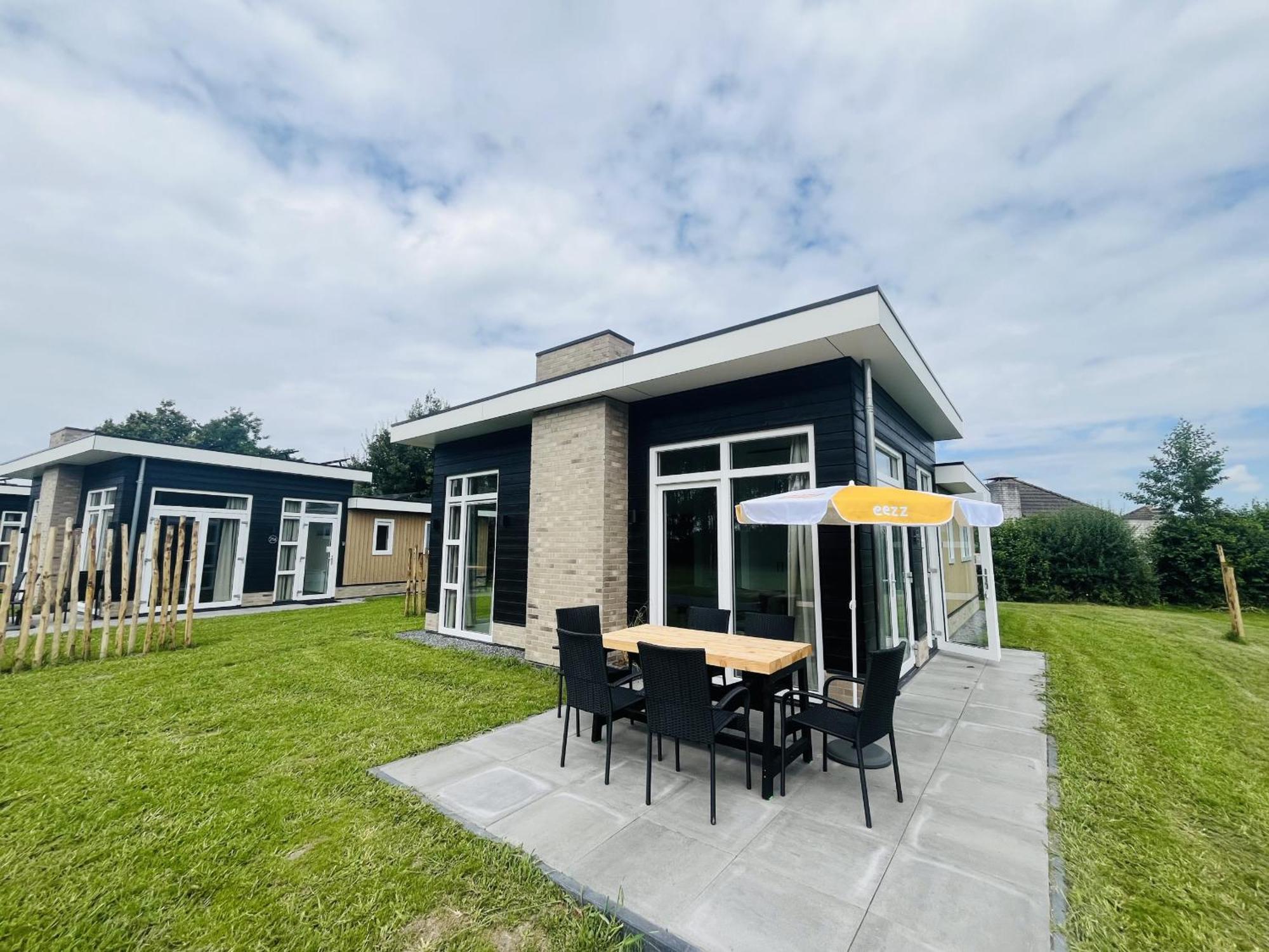 Bungalowpark De Horn - Floresta 213 Dirkshorn Esterno foto